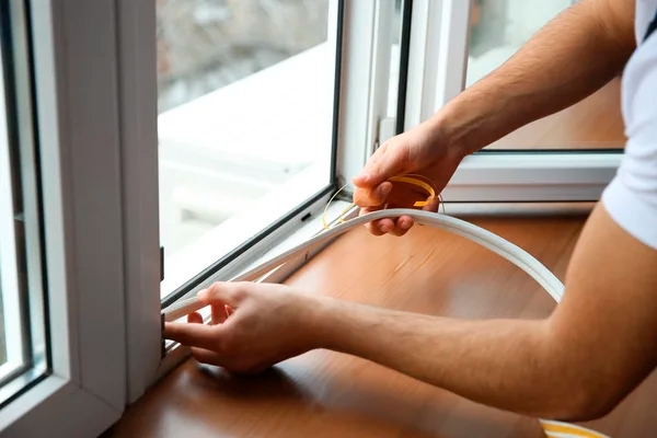 Заміна ущільнювача на вікнах