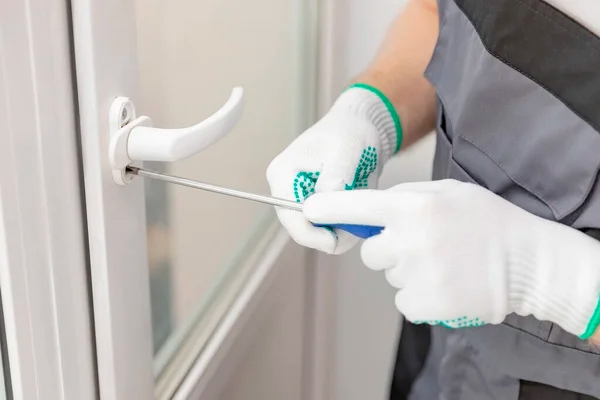 Ремонт дверей